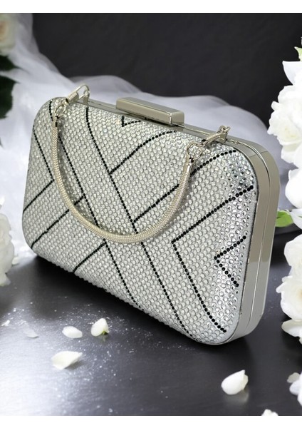 Gümüş ve Siyah Taşlı Metal Saplı Kadın Abiye Çanta Düğün Nişan Mezuniyet