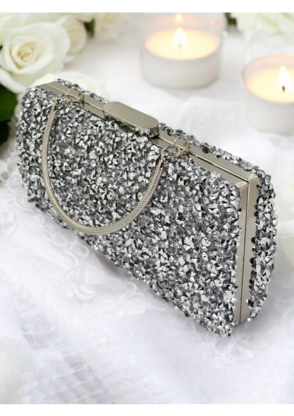 Iri Kristal Taşlı Gümüş Abiye Çantası fırsatları