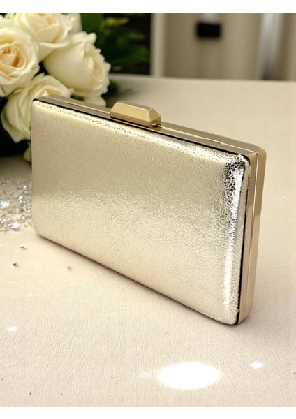 Yeni Model Altın Renk Parlak Desenli Zincir Askılı Saplı Kadın Abiye Çanta Düğün Nişan Mezuniyet