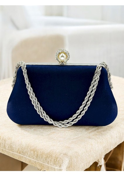 Lacivert Renk Simli Saten Gümüş ve Inci Detaylı Zincir Askılı Kadın Abiye Çanta Düğün Nişan Balo modelleri