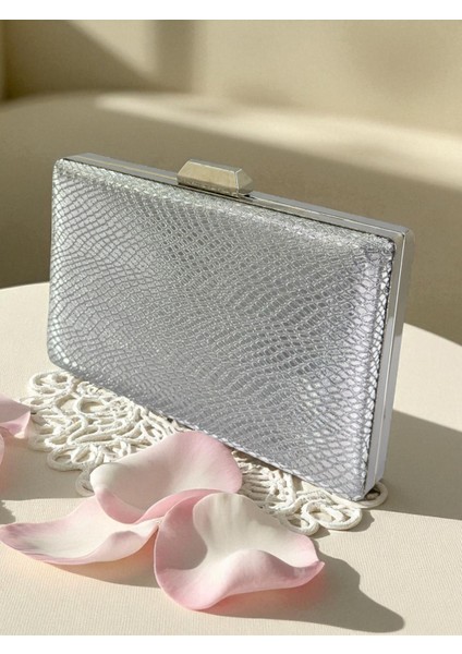 Gümüş Gri Lame Renk Lazer Yılan Desenli Kadın Abiye Çanta Gece Çantası Düğün Nişan Portföy