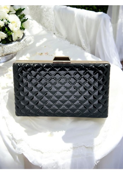 Siyah Lüks Rugan Kapitone Desenli Kadın Abye Çanta Düğün Nişan Mezuniyet fiyatları