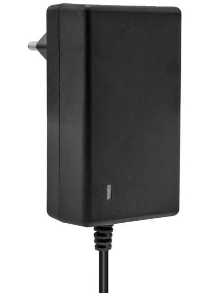 18 Volt 1 Amper Plastik Kasa Priz Tipi Adaptör 3.5*1.35 Uç fiyatları