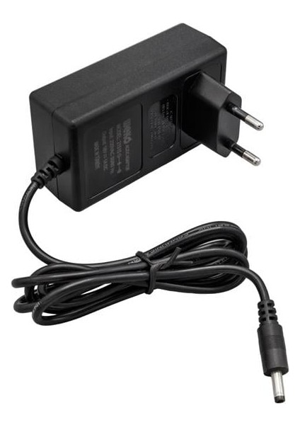 18 Volt 1 Amper Plastik Kasa Priz Tipi Adaptör 3.5*1.35 Uç modelleri