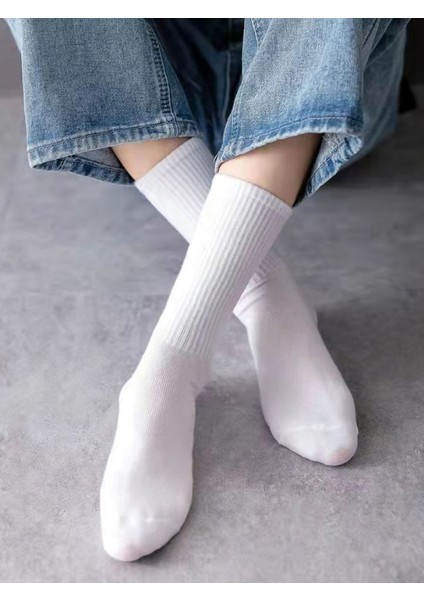 5'çift Unisex Düz Desensiz Tenis ve Kolej Çorabı Özel Günlük & Spor Giyimleri Için Şık Görünüm Siyah & Beyaz Renk Seçenegi Ile fiyatları