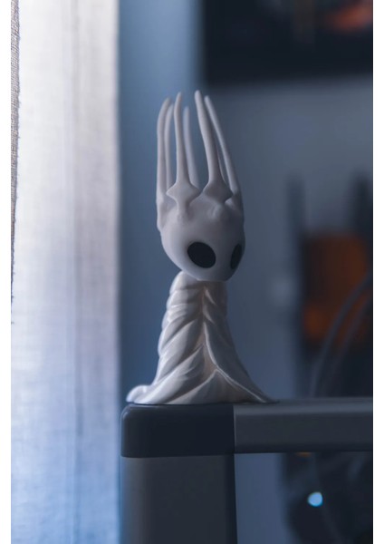 CRAFTSY3D The Pale King Figür – Hollow Knight Temalı 3D Baskı Koleksiyon Ürünü