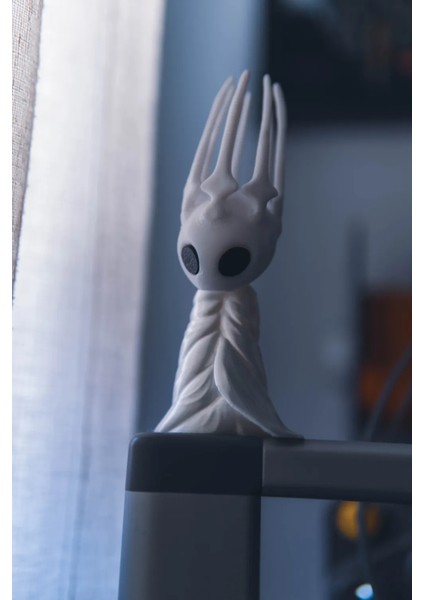 CRAFTSY3D The Pale King Figür – Hollow Knight Temalı 3D Baskı Koleksiyon Ürünü