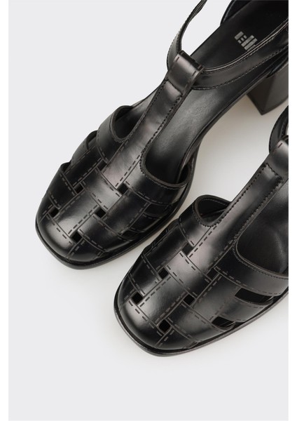 Siyah Deri Kadın Topuklu Ayakkabı fırsatları