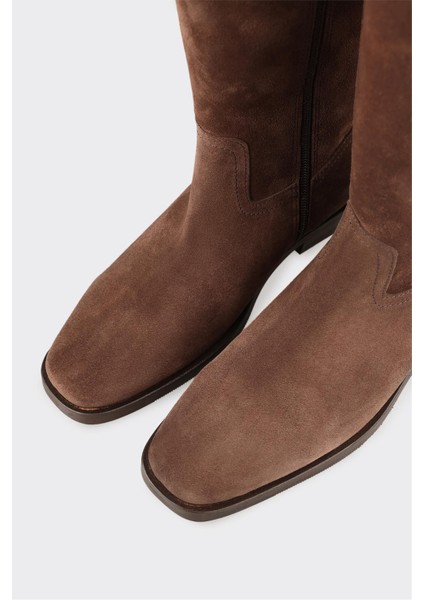 Kahve Deri Kadın Düz Çizme fırsatları