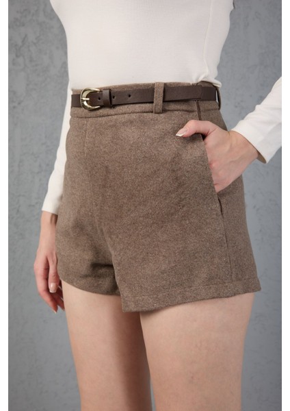 Kemerli Kaşe Mini Şort indirimleri