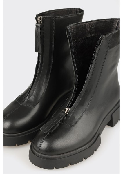 Siyah Deri Kadın Günlük Bot fırsatları