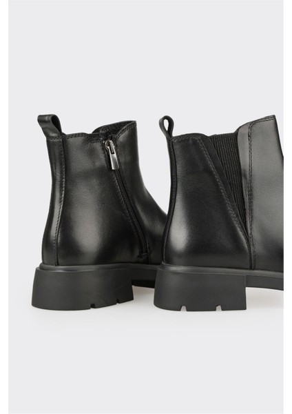 Siyah Deri Kadın Günlük Bot fırsatları