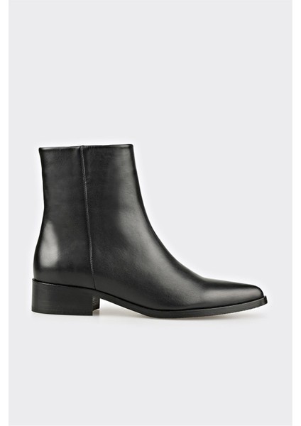 Siyah Deri Kadın Klasik Bot