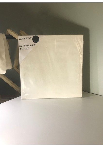 Art-Tor Standart Tuval 35X35CM Astarlı ve Beyaz Akrilik Boyalı