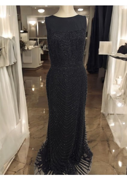 Yeni Sezon Siyah Işlemeli Şık Davet Elbisesi Abiye Elbise fiyatları