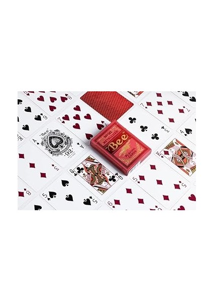 Metalluxe Oyun Kartları - Kırmızı Folyo Elmas Desenli Sırt modelleri