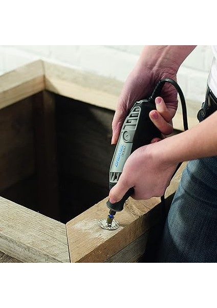 SC413 Ez Speedclic: Zımpara Diskleri, Ahşapta Düz ve Kenar Zımparalama, 30 Mm, 240 Kumlu, 6'lı indirimleri