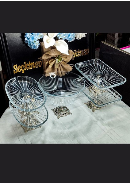 Seçkinev Frezya Elegant Döküm Ayaklı 5 Parça Gümüş Sunum Seti fırsatları