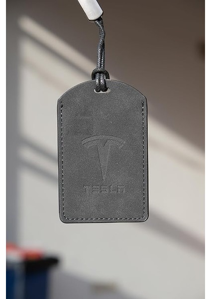 Tesla Anahtarlık &amp; Kartlık (Siyah) modelleri
