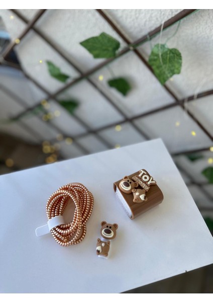 Yeni Nesil Uyumlu Toy Story Figürlü Kahve Rengi Şarj ve Kablo Koruyucu Set modelleri