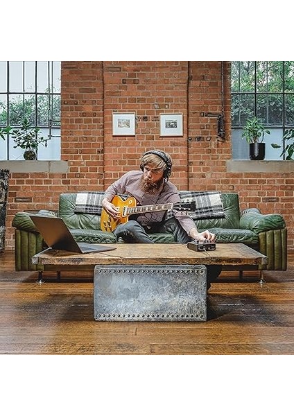 Ses Arabirimi Id4 Mkıı, Class A Konsol Mikrofon Ön Amplifikatör (Yüksek Hızlı Usb-C, Monitör Karışımı ve Monitör Panning Fonksiyonu, 2 Kulaklık Çıkışı, Mac/pc/ios Uyumlu), Siyah, Id Mkıı indirimleri