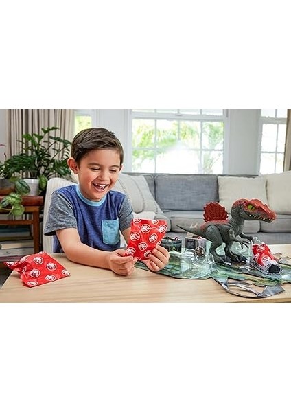 Jurassic World Cage Crasher Spinosaurus Dinozor Aksiyon Figürü ve Kutudan Çıkarma Oyuncağı, Kum ve Jel ve Hamur, Breakout &amp; Discovery &amp; Rescue Play fiyatları