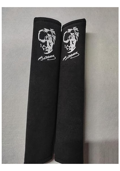 Atatürk Baskılı Beyaz Baskı Antrasit Alakantara Araç Emniyet Kemer Kılıfı &amp; Ped (2 Adet) Boyun Çizilmelerine Karşı Koruma, Terleme Önleyici, Alcantara, Atatürk Imzalı indirimleri