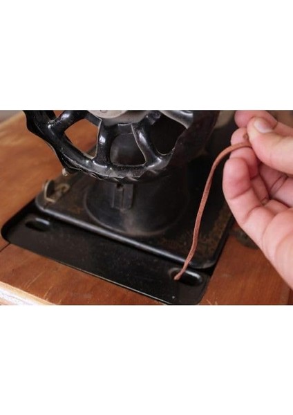 Canilla Ev Tipi Dikiş Makinesi Kösele Kayış (175 Cm) fiyatları