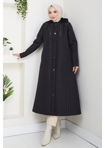 Kadın Zincir Detaylı Kapüşonlu Kapitone Mont -PMK475