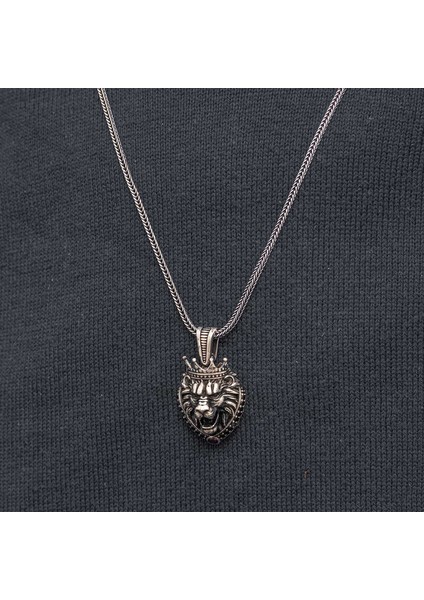 Gümüş Taçlı Aslan Figürlü Erkek Kolye indirimleri