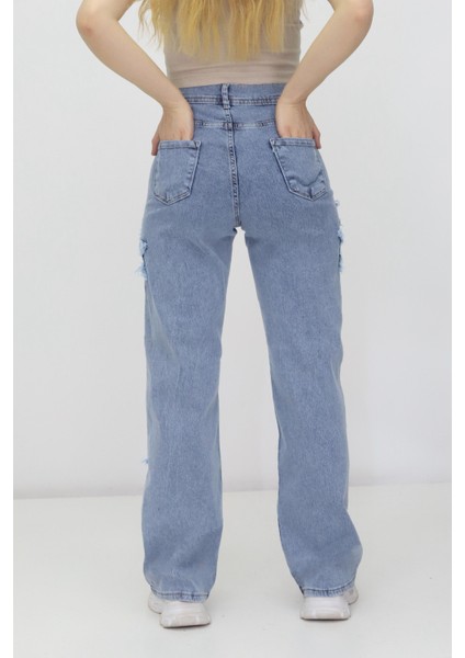 Kadın 4 Yıldız Detaylı Kot Pantolon fırsatları