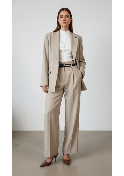 Kadın Alt Üst Vatkalı Blazer Takım- Çift Kemer fiyatları