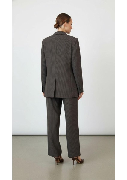 Kadın Çift Düğmeli Çizgili Blazer Ceket fırsatları