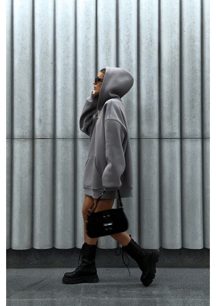 Gri Yumuşacık Kumaşlı Oversize Fit Ici Polarlı Basic Kapüşonlu Sweatshirt Hoodie fiyatları