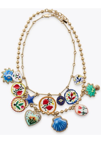 Çoklu Charmlı Kolye