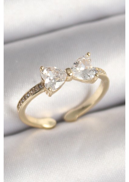 Pirinç Gold Renk Zirkon Taşlı Kalp Fiyonk Model Kadın Yüzük - TJ-BYK3640
