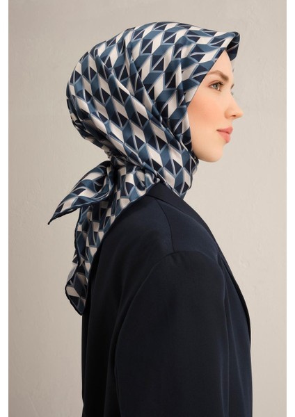 Geometrik Desenli Sura Saf Ipek Eşarp - 9309 87