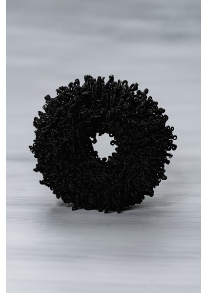 Kaymaz Terleme Yapmaz Tesettür Şal Eşarp Içi Lastikli Topuz Tokası Siyah Renk modelleri