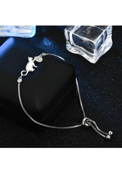 925 Ayar Asansörlü Boyu Ayarlanabilir Kedi Figürlü Taşlı Gümüş Bileklik modelleri