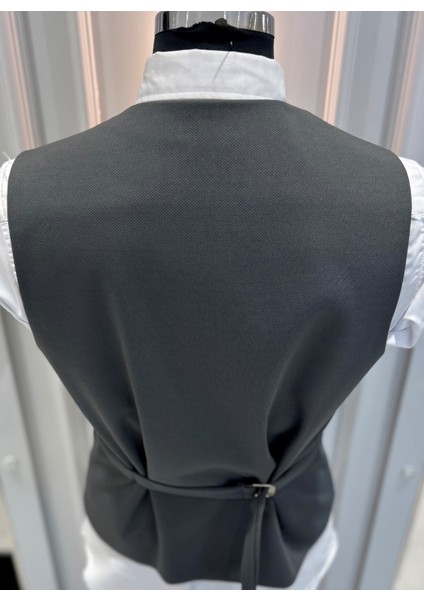 Erkek V Yaka Slim Fit Full Kumaş Yelek