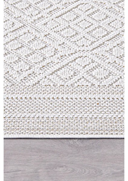 Valverde Krem Renkli Çerçeveli Model Yumuşak Bukle Sisal ve Püsküllü Makine Dokuma Halı