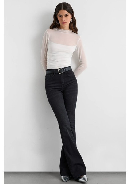 Kadın Ruched Detaylı Mesh Kırpılmış Yüksek Boyunlu Bluz Beyaz modelleri