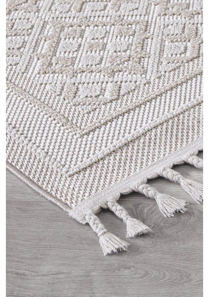 Valverde Bej ve Krem Renkli Çerçeveli Model Yumuşak Bukle Sisal ve Püsküllü Makine Dokuma Halı