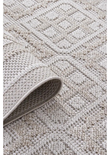 Valverde Bej ve Krem Renkli Çerçeveli Model Yumuşak Bukle Sisal ve Püsküllü Makine Dokuma Halı
