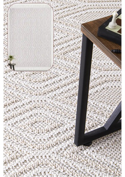 Valverde Krem ve Bej Renkli Geometrik Model Yumuşak Bukle Sisal ve Püsküllü Makine Dokuma Halı