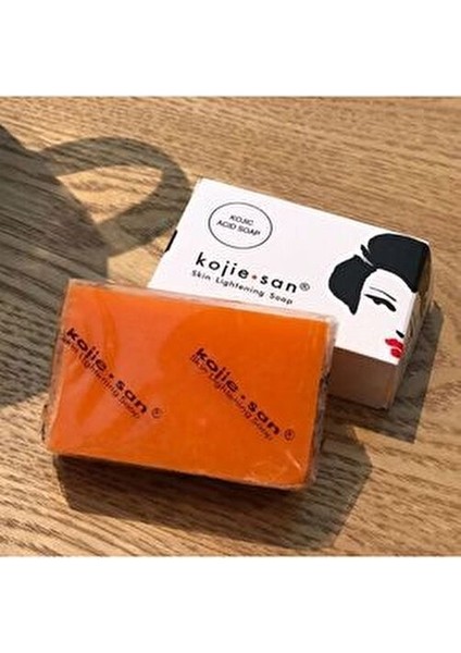 Kojik Asit Sabunu 135 gr Cilt Aydınlatıcı Etkiyle Dermatolog Onaylı fırsatları