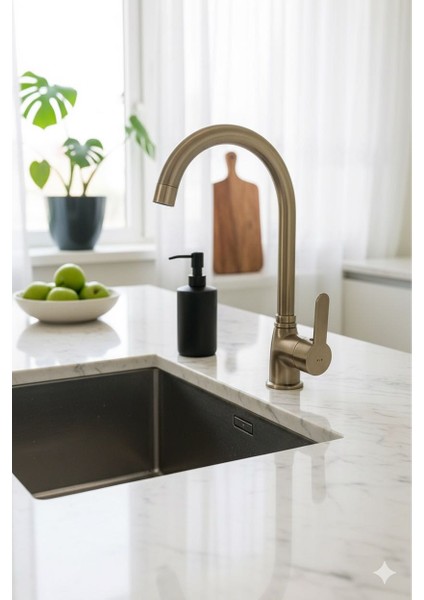 Mat-Gold Mutfak Bataryası 360 ° Döner Gövdeli- Pirinç