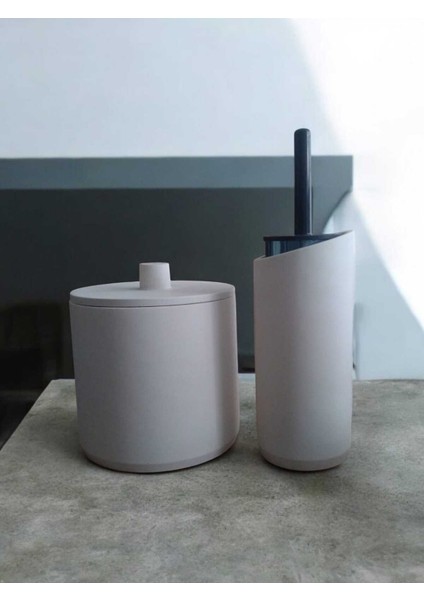 Kırık Beyaz Beton Çöp Kovası ve Tuvalet Fırçalık, Dekorasyon,aksesuar fırsatları