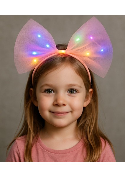 Zeroshop Rengarenk LED Işıklı Fiyonk Şekilli Tül Parti Tacı Pembe Renk 25X25 cm