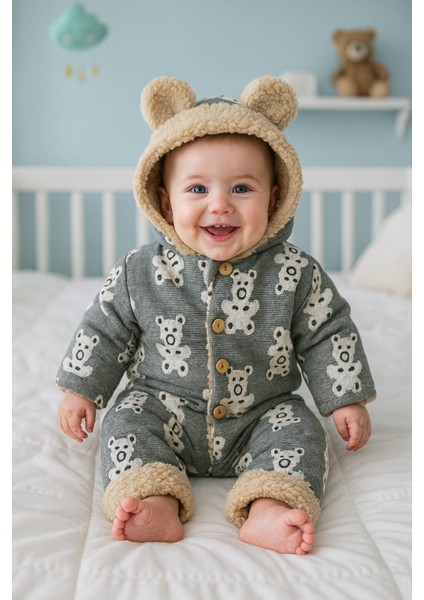 0-3 Ay Erkek Bebek Içi Kuzu Astarlı Dışı Jakarlı Desen Nakışlı Düğmeli Kapşonlu Tulum